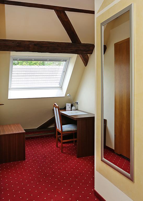 Landhotel Thuermchen Schirgiswalde-Kirschau Bagian luar foto