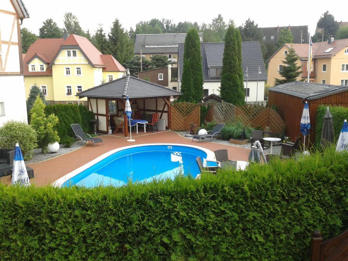 Landhotel Thuermchen Schirgiswalde-Kirschau Bagian luar foto